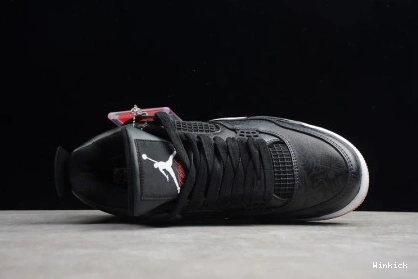 LASER GUM SE AIR BLACK JORDAN 4 CI1184-001 1110